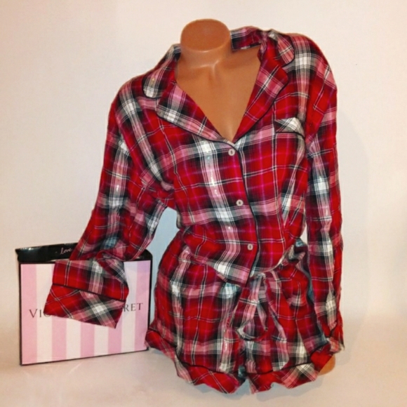 PINK Victoria's Secret Other - 💥FREEVS PINK HOLIDAY SLIPPERS WITH PURCHAS,Holiday Plaid Longsleeve Cozy Romper